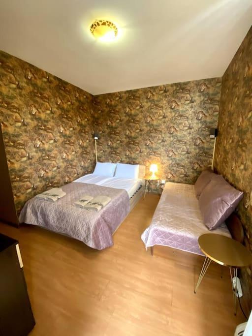 Guest With Living Room, Dining And Kitchen Next To Center * Sofia